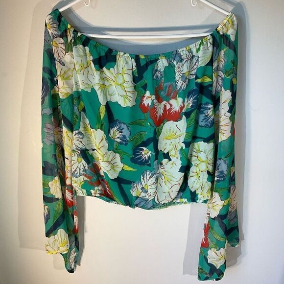 ASTR the Label Peasant Blouse, L  A Revolve brand - Picture 6 of 10